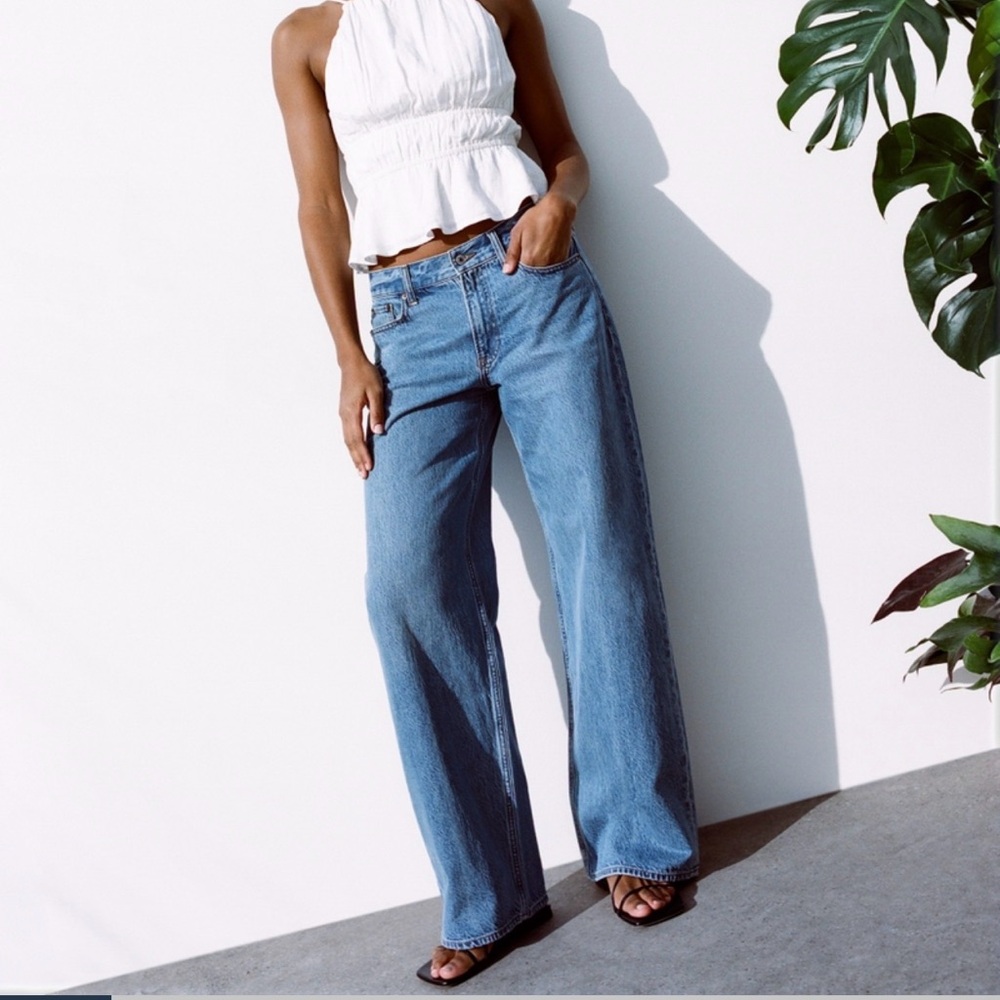 Curve Love Low Rise Ultra Loose Jean